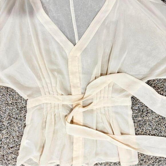 Forever 21 Women's Cream 90s Chiffon Batwing Sleeve Top V-Neck Peasant Blouse S - Picture 2 of 5